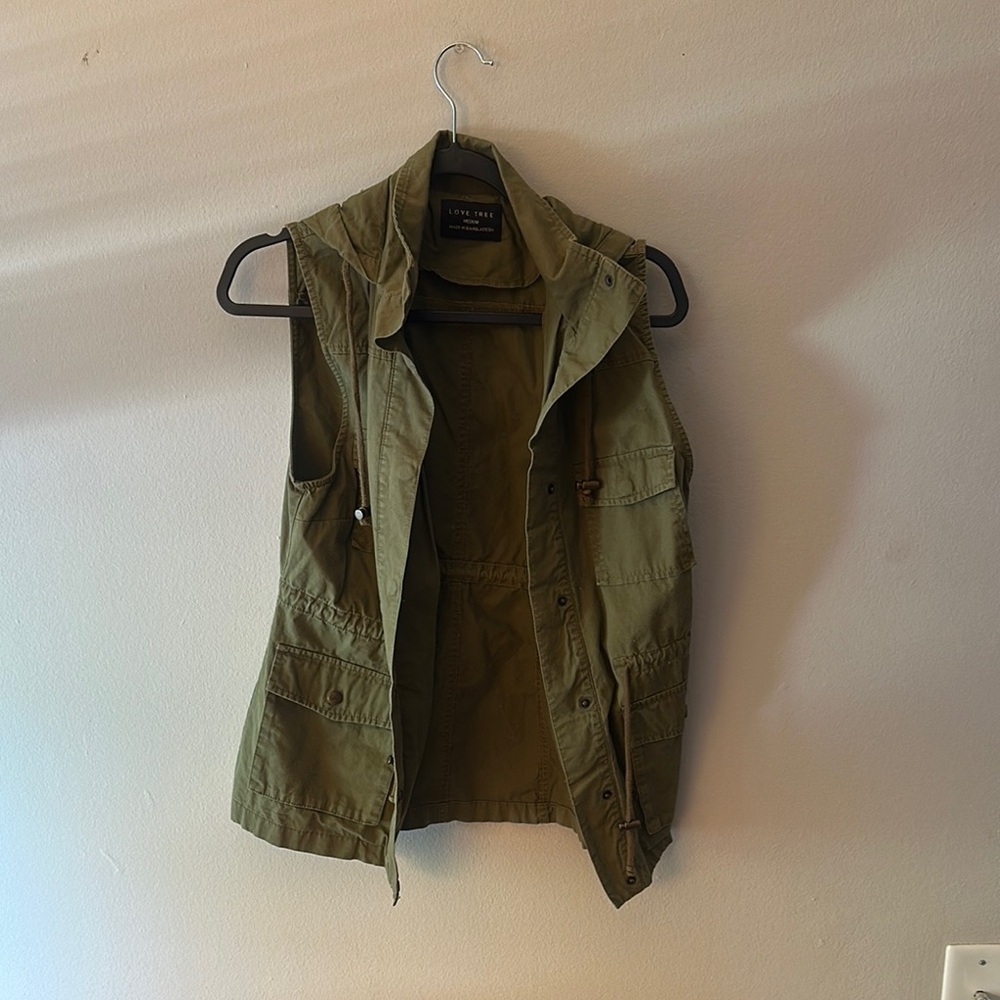 Eddie Bauer Khaki Utility Vest